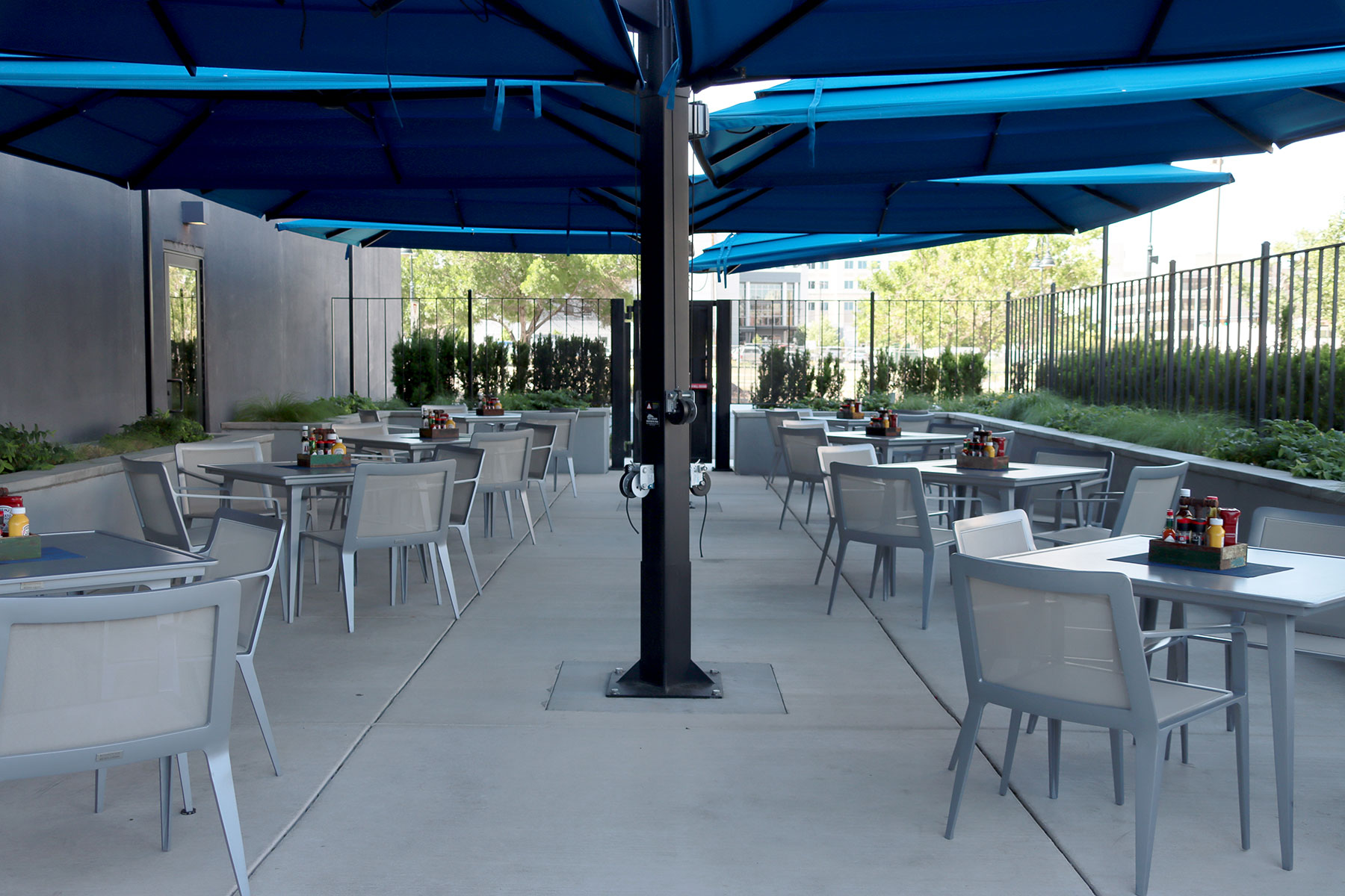 The Patio at Hanna's Table