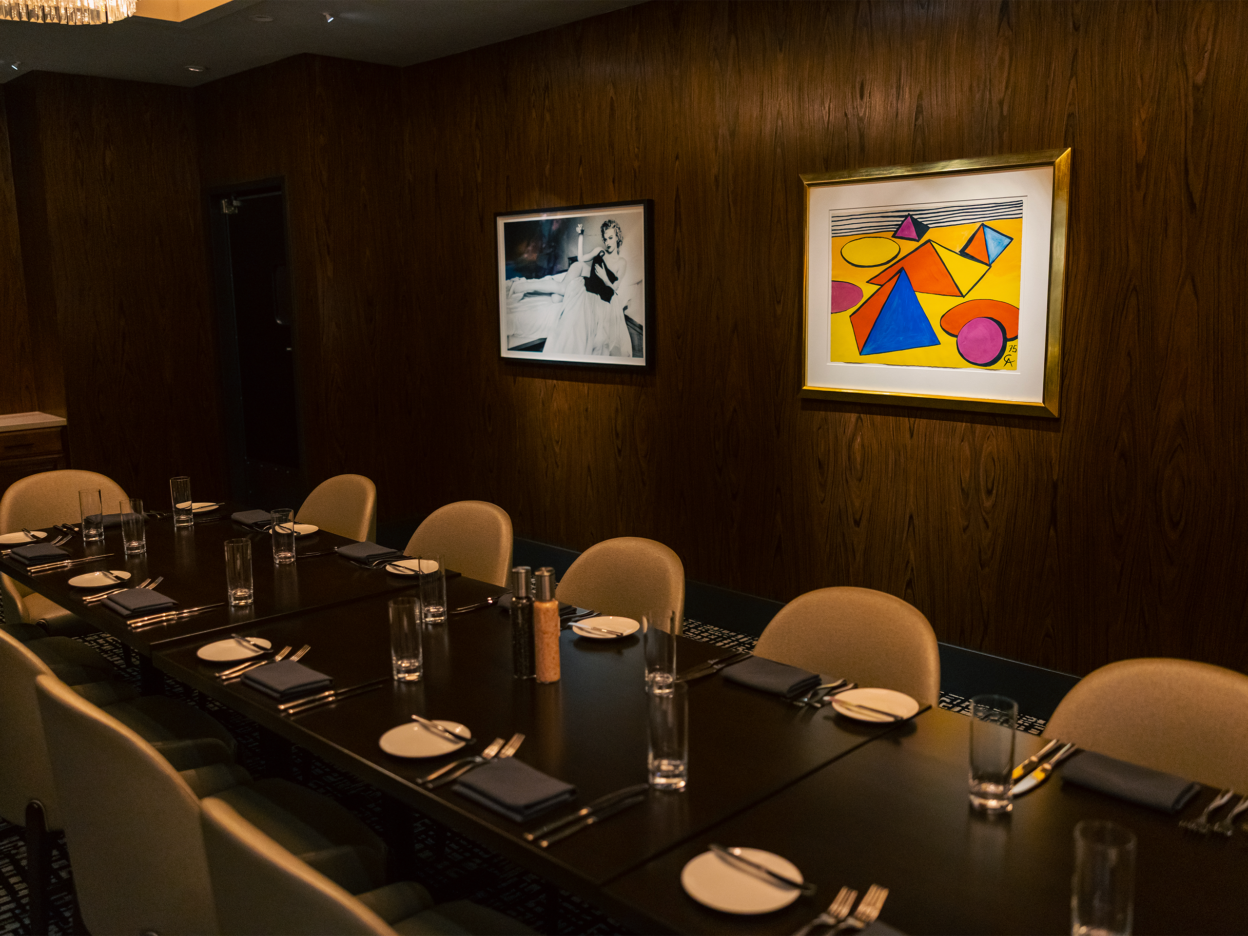 Modern Contemporary J Paul's Private Dining